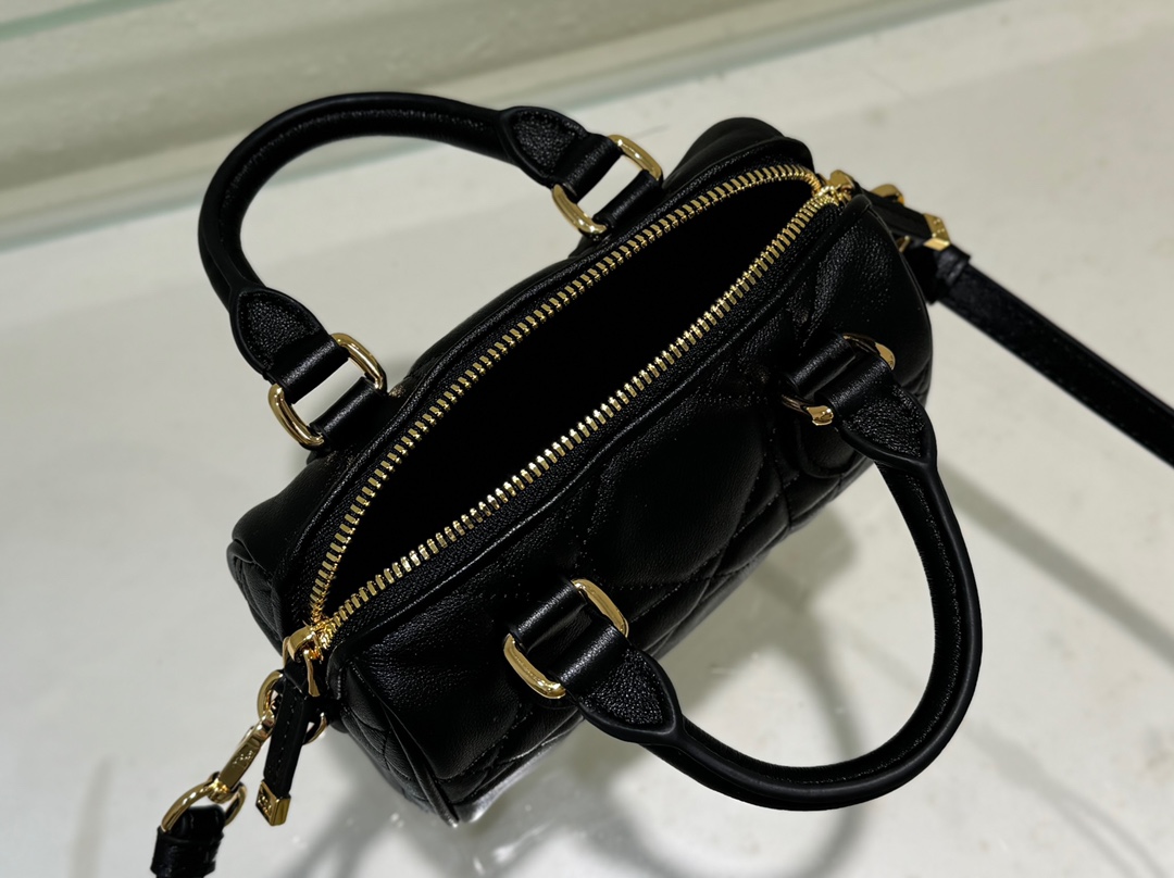 Dior Groove 17 Mini Bag Black Macrocannage Calfskin